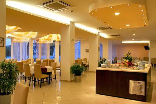 Aqua Azur Hotel
