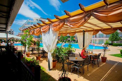 Aparthotel Sun Village Apartcomplex