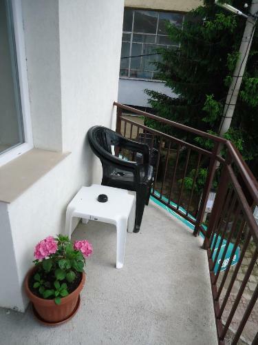 Hostal Guest House Edelweiss