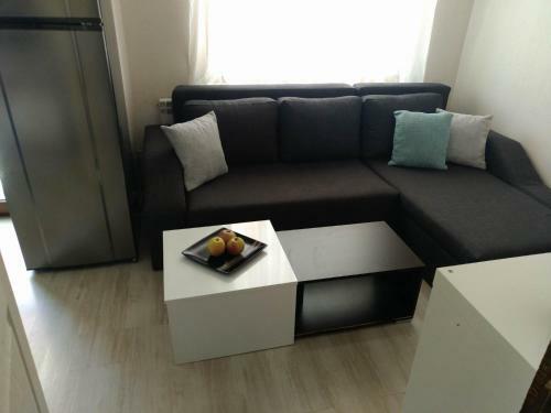 Hostal Guest House Mikra