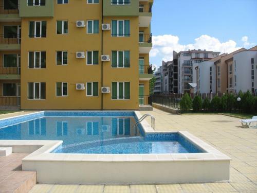 Yanis Apartment In Hermes Complex