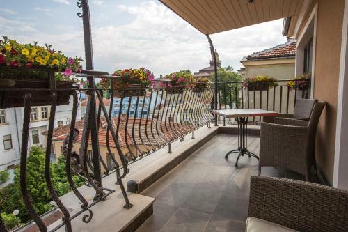 Hostal 8 1/2 Art Guest House