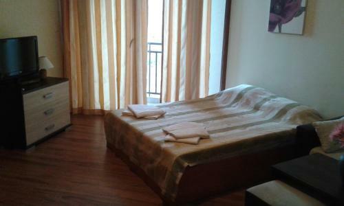 Summer Breeze Apartments