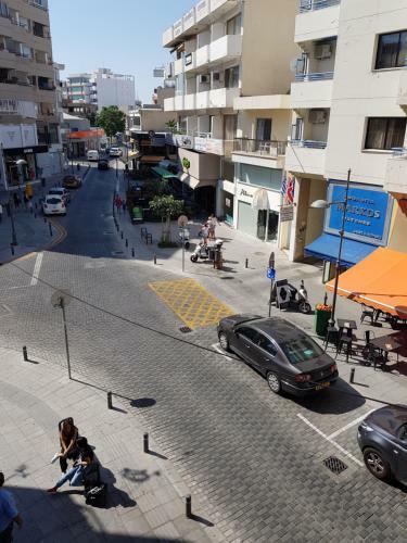 Les Palmiers Petrou Apartments