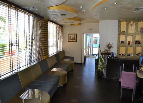 Elate Plaza Hotel