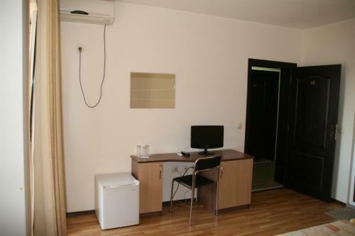 Ivatea Family Hotel