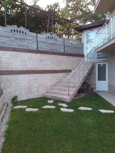 Hostal Guest House Tedi
