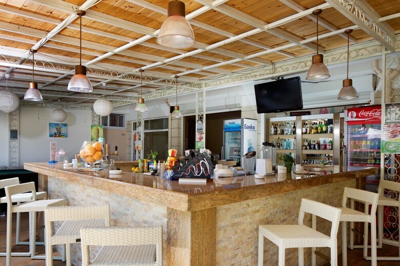 Karlovo Hotel