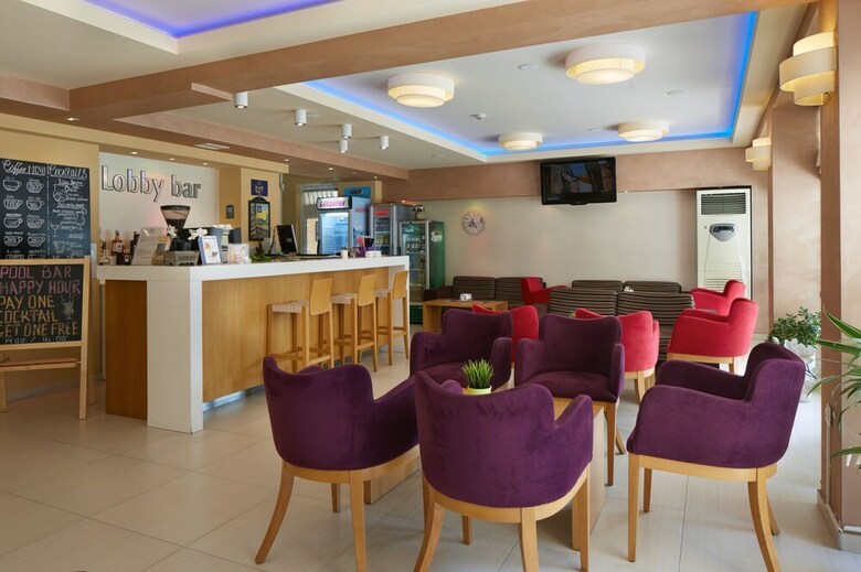 Karlovo Hotel