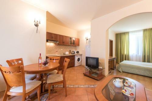 Gt Villa Romana Apartments