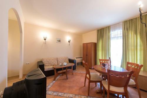 Gt Villa Romana Apartments