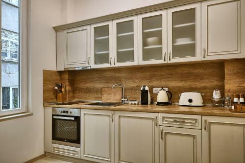 Baratero City I Apartments