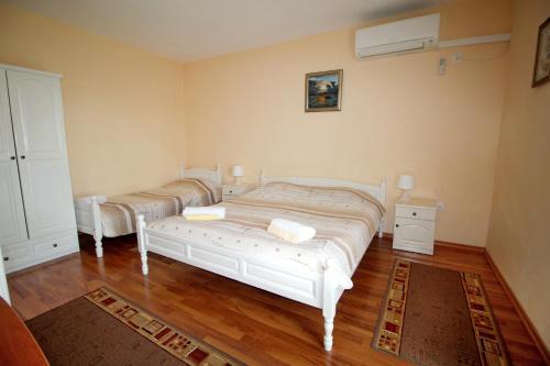 Hostal Guesthouse Kostovi