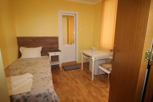 Hostal Guesthouse Kostovi