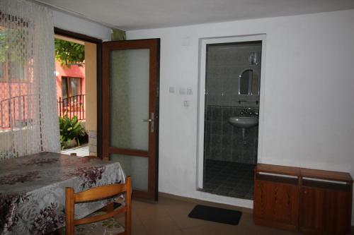 Hostal Guesthouse Kostovi