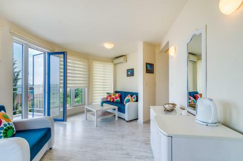 Apartamentos Villa White Dove
