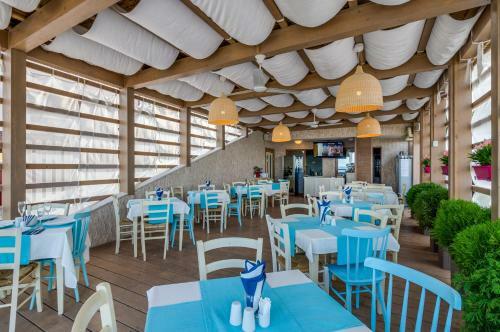Apartamentos Villa White Dove