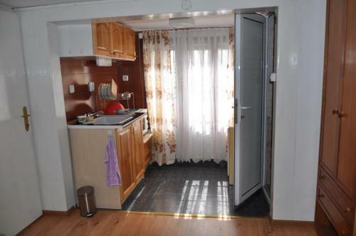 Guest House Dora