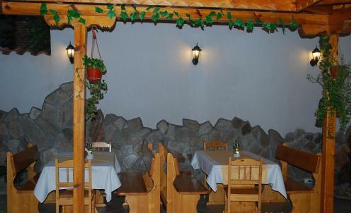 Hostal Guest House Lazur