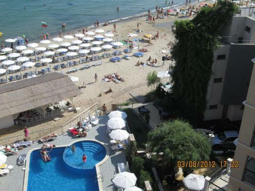 Sunny Bay Aparthotel