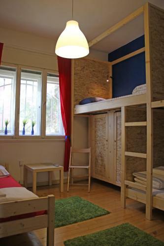 Hostal Best Rest Guest House