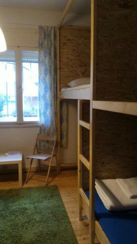Hostal Best Rest Guest House