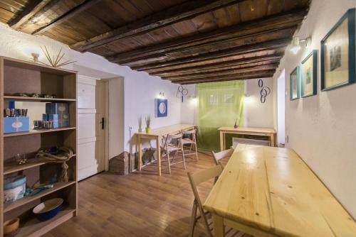 Hostal Best Rest Guest House
