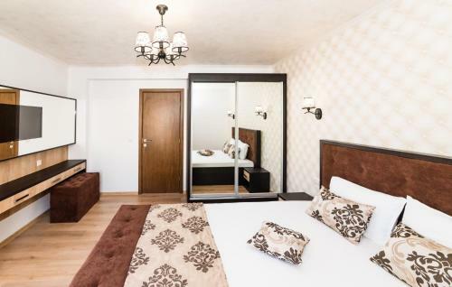 Hostal Stela Apartments