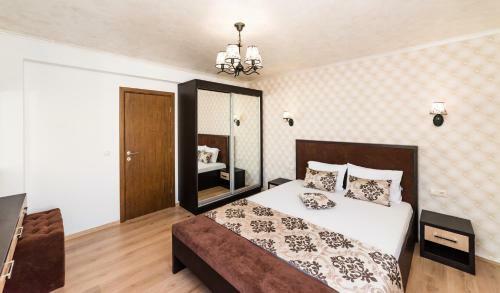 Hostal Stela Apartments