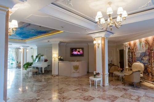 Izida Palace Apartments