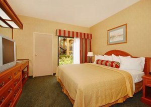 Hotel Quality Suites John Wayne Airport