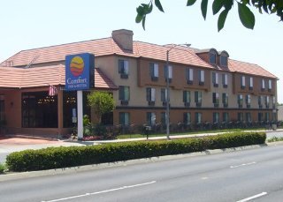 Hotel Comfort Inn & Suites