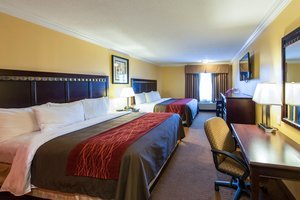 Hotel Comfort Inn & Suites