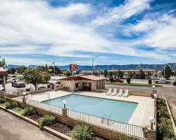 Hotel Econolodge Cortez