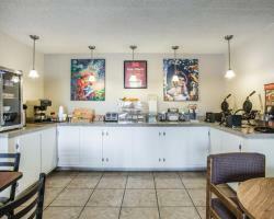 Hotel Econolodge Cortez