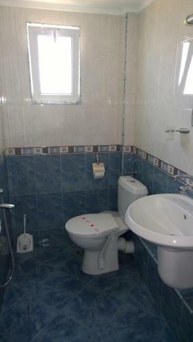 Hostal Elinor Guest House