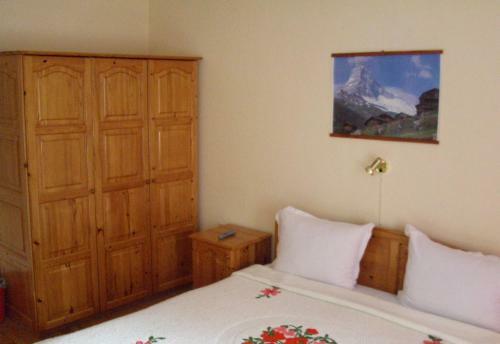 Hostal Guest House Villa Katty