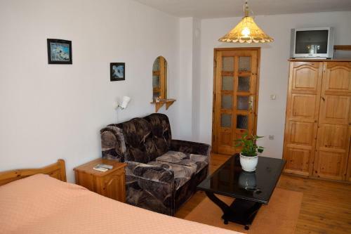 Hostal Guest House Villa Katty