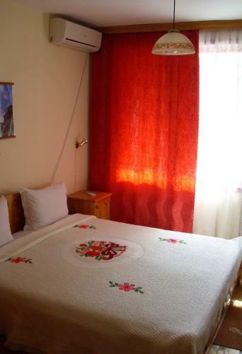 Hostal Guest House Villa Katty