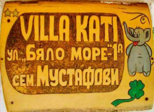 Hostal Guest House Villa Katty