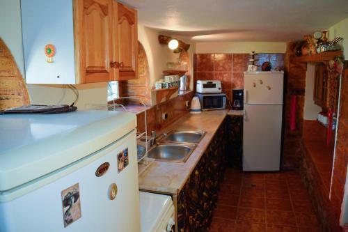 Hostal Guest House Villa Katty