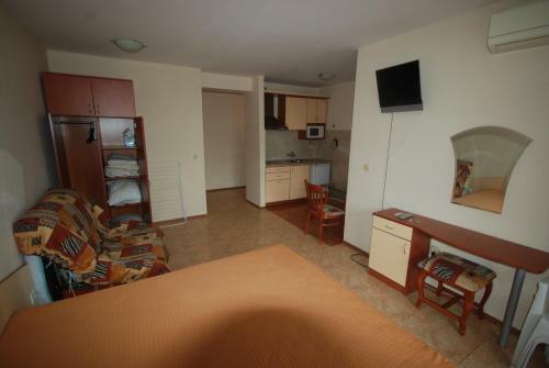 Elite 4 Sunray Apartments
