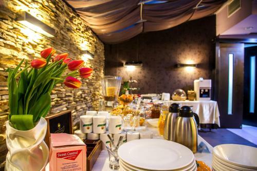 Best Western Art Plaza Hotel