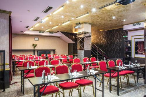 Best Western Art Plaza Hotel