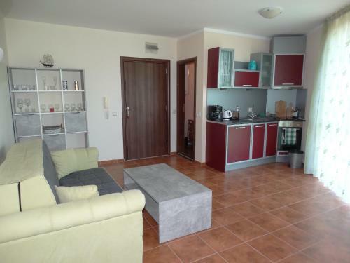 Aparthotel Chateau Del Marina Apart Complex
