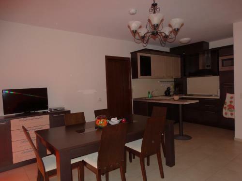 Aparthotel Chateau Del Marina Apart Complex