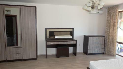 Aparthotel Chateau Del Marina Apart Complex