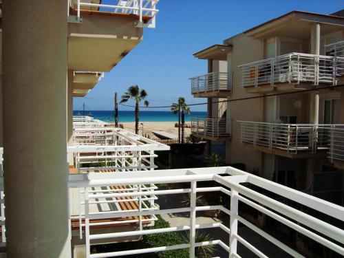 Apartamentos Cala Josep Orange Costa