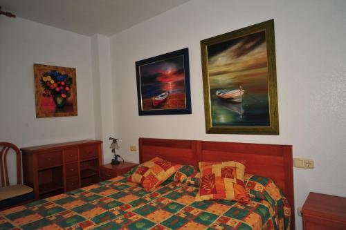 Apartamentos Cala Josep Orange Costa