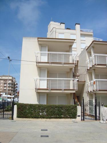 Apartamentos Cala Josep Orange Costa